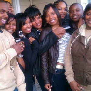 Meet your Posher, Laurie